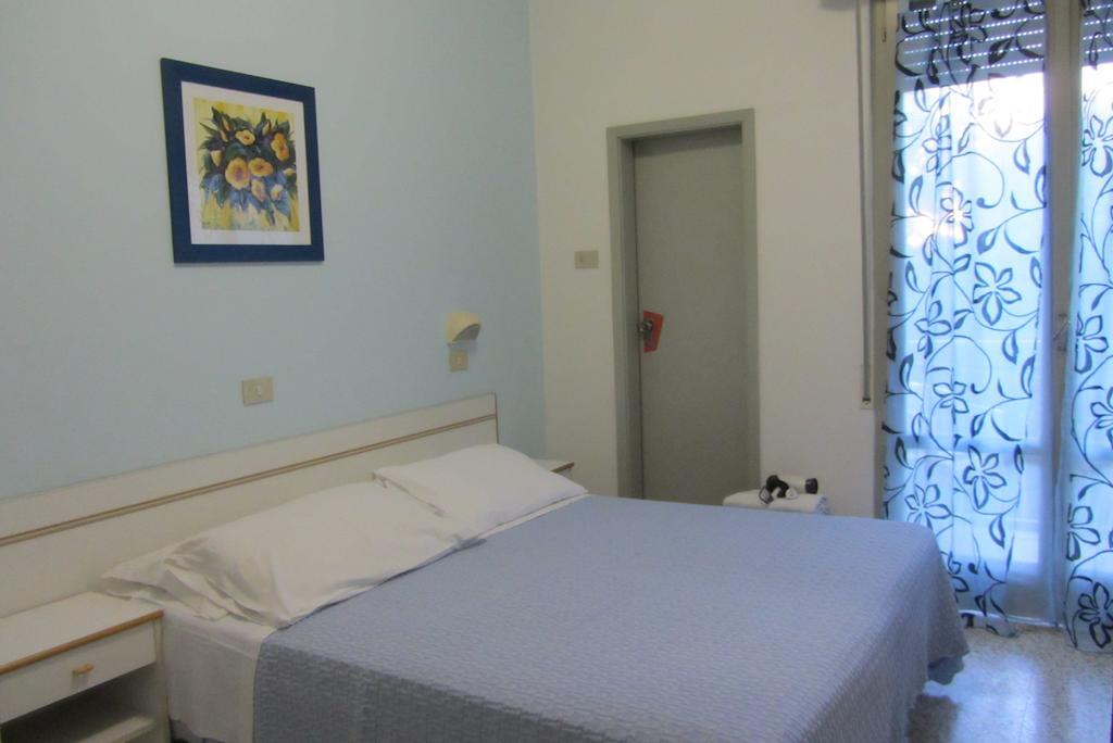 Hotel Toledo Rimini Pokoj fotografie